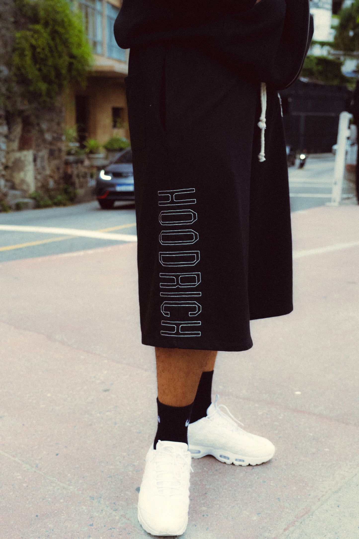 1OF1 Hoodrich Men's Long Shorts Black