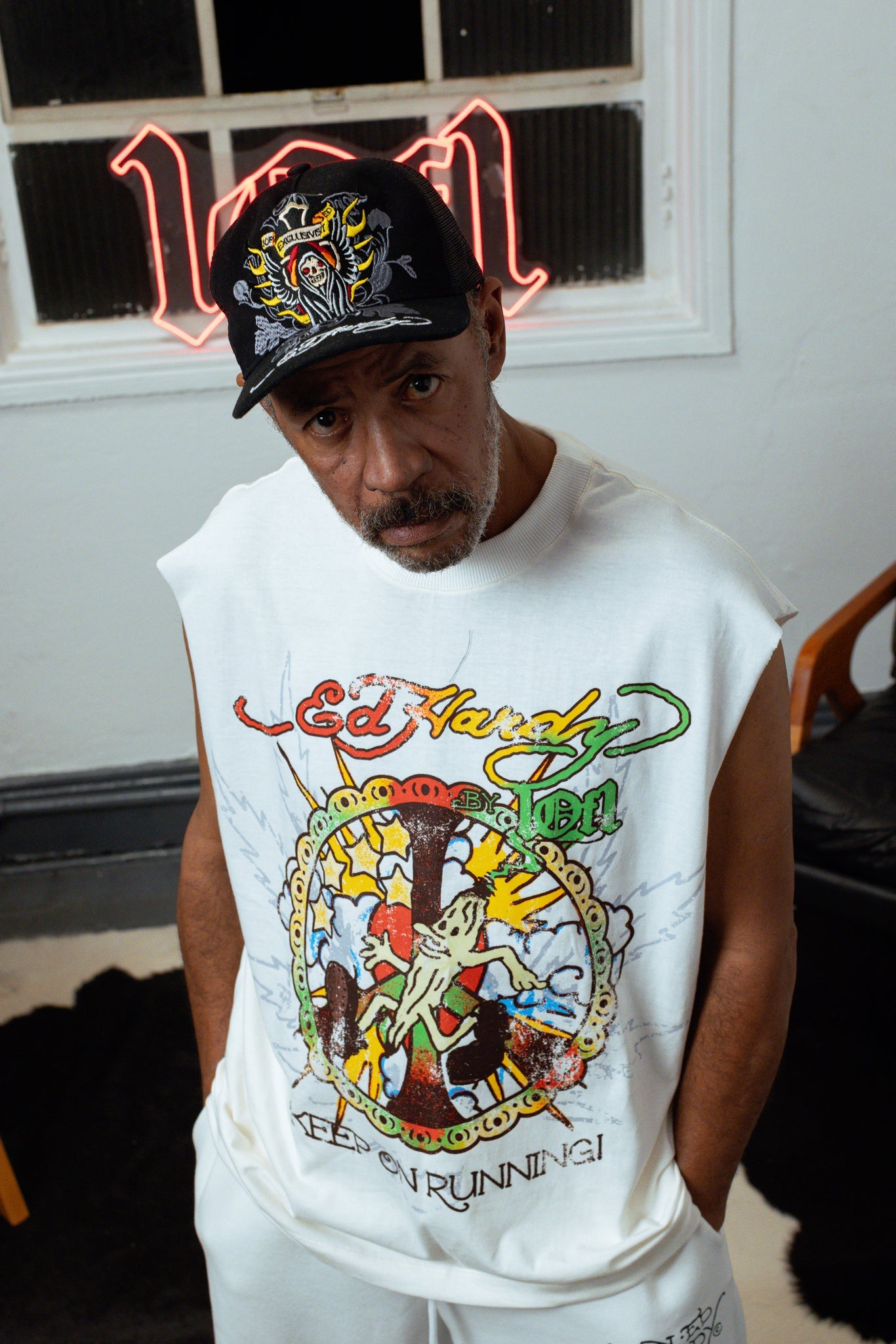 Regata Off White "Keep On Running" Ed Hardy & 1OF1 Exclusivist